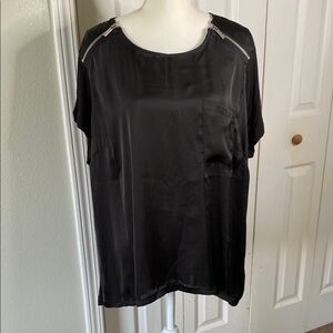 🐝Michael Kors Top🐝